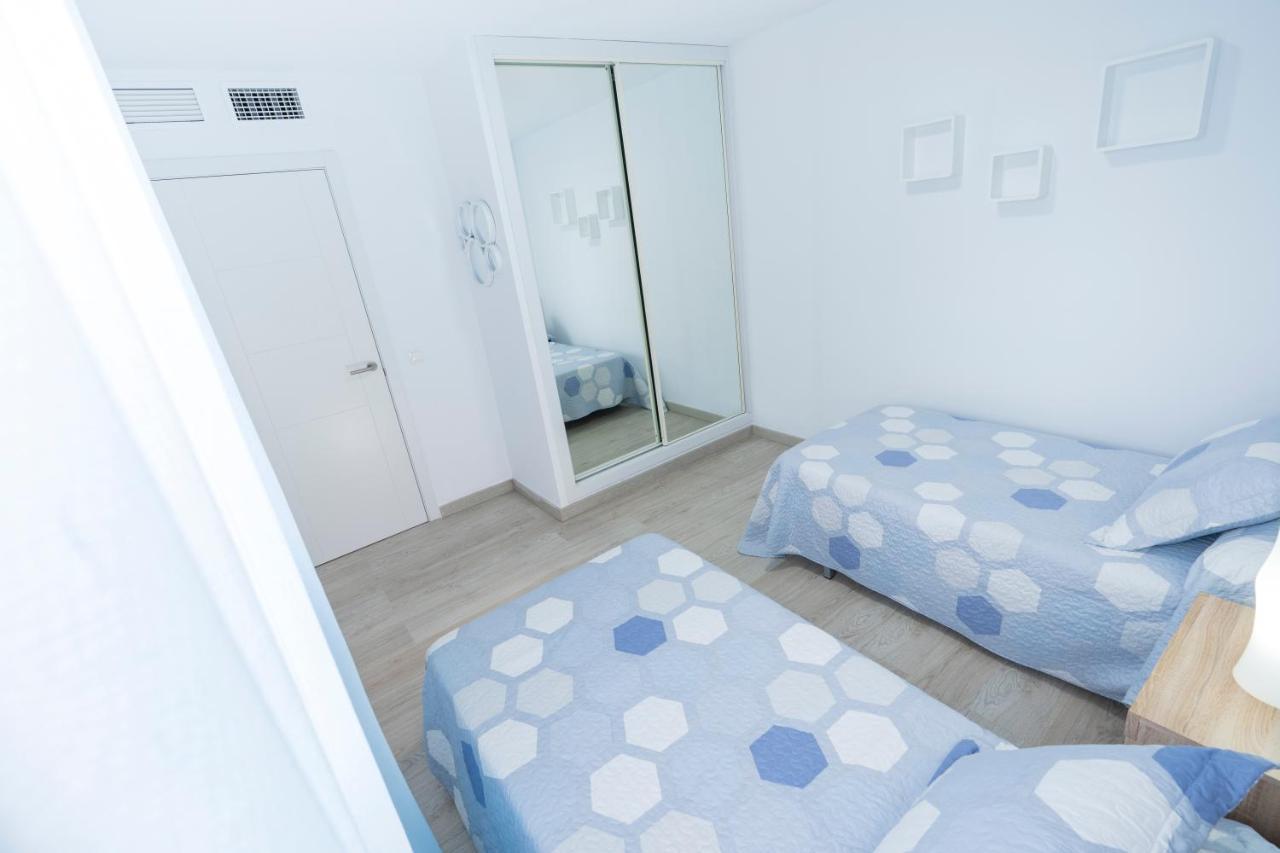 Apartamento Benalmadena Puerto Marina Apartment Luaran gambar