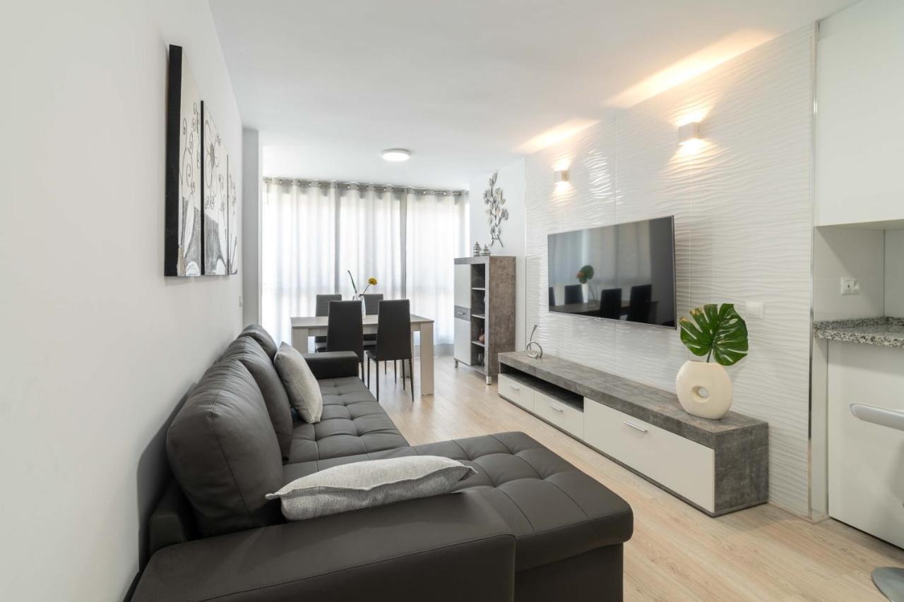 Apartamento Benalmadena Puerto Marina Apartment Luaran gambar