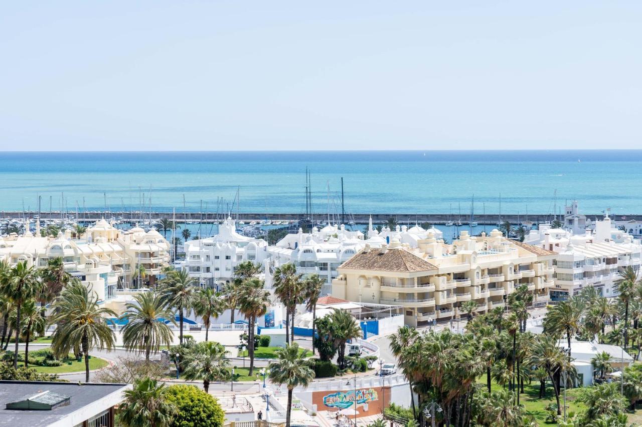 Apartamento Benalmadena Puerto Marina Apartment Luaran gambar