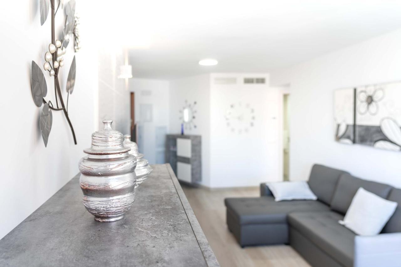 Apartamento Benalmadena Puerto Marina Apartment Luaran gambar