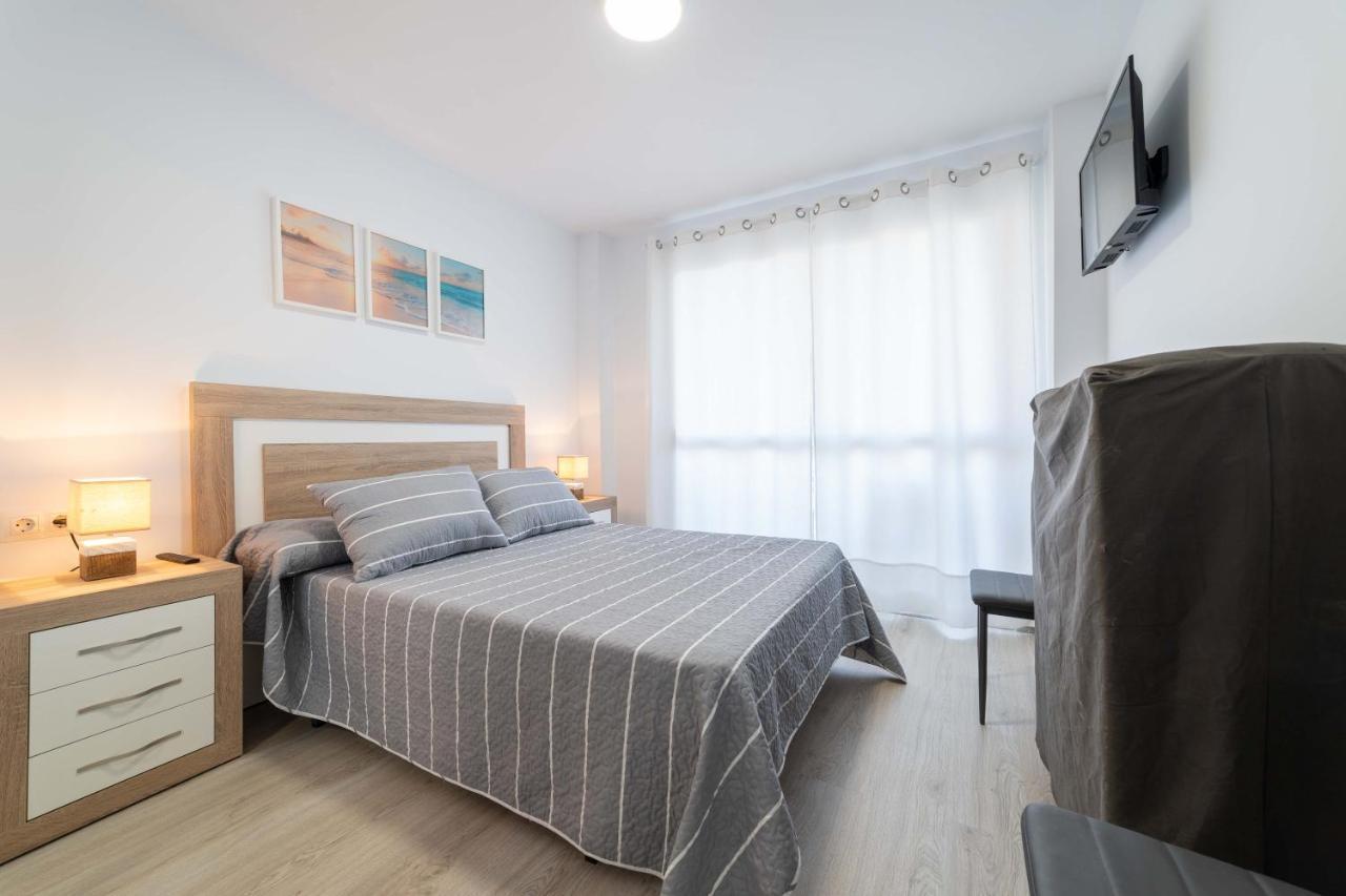 Apartamento Benalmadena Puerto Marina Apartment Luaran gambar