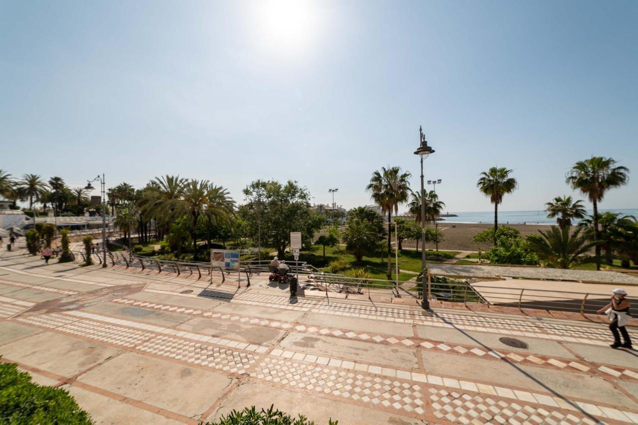 Apartamento Benalmadena Puerto Marina Apartment Luaran gambar