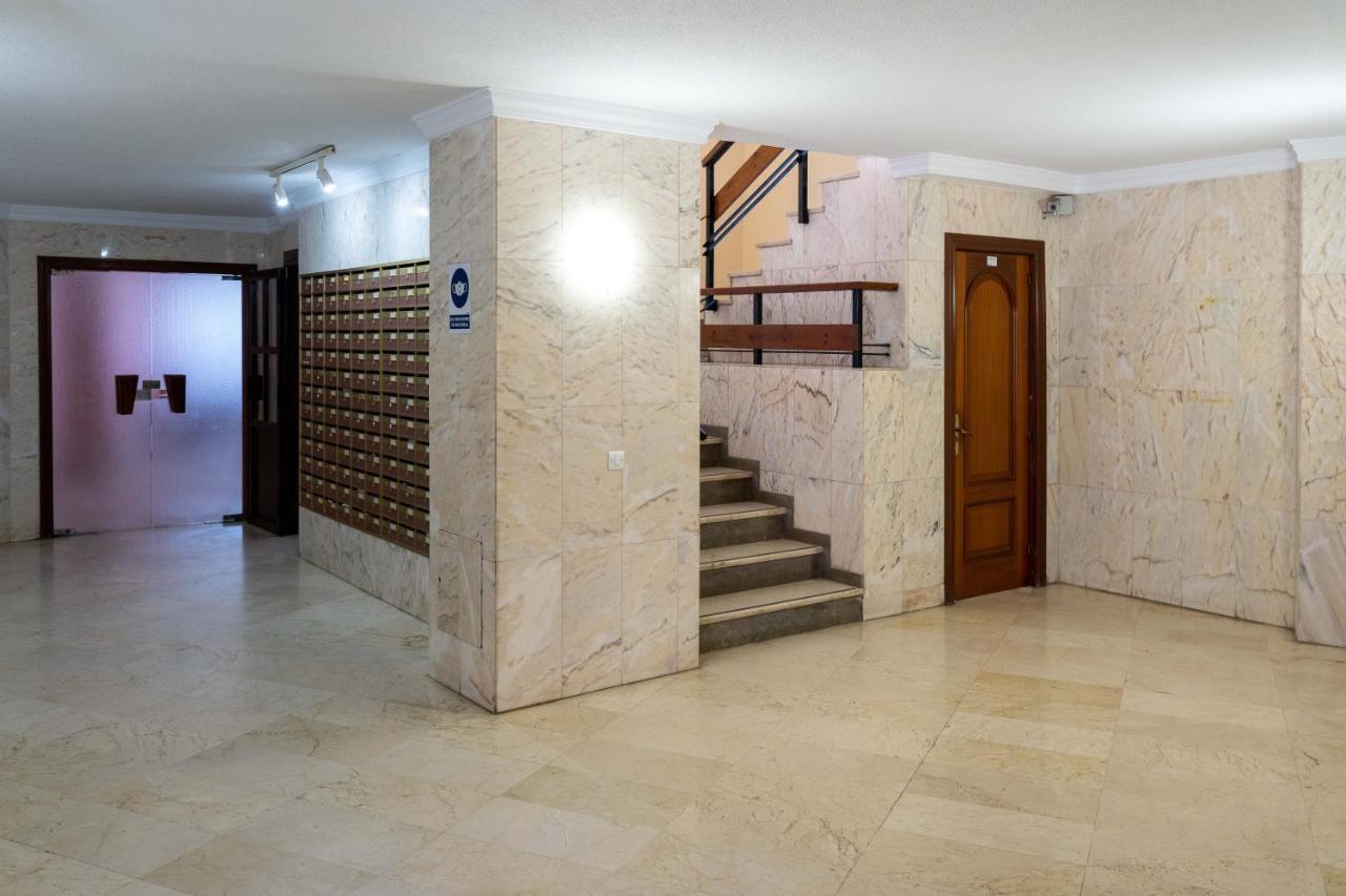 Apartamento Benalmadena Puerto Marina Apartment Luaran gambar