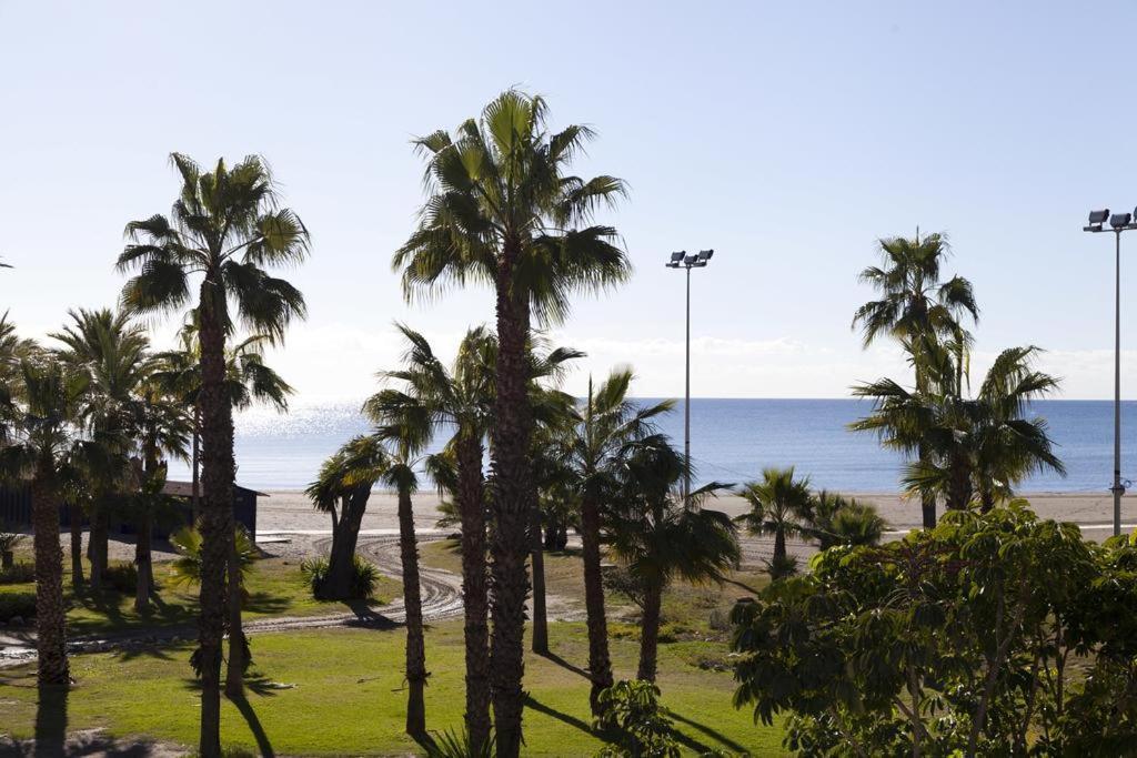 Apartamento Benalmadena Puerto Marina Apartment Luaran gambar