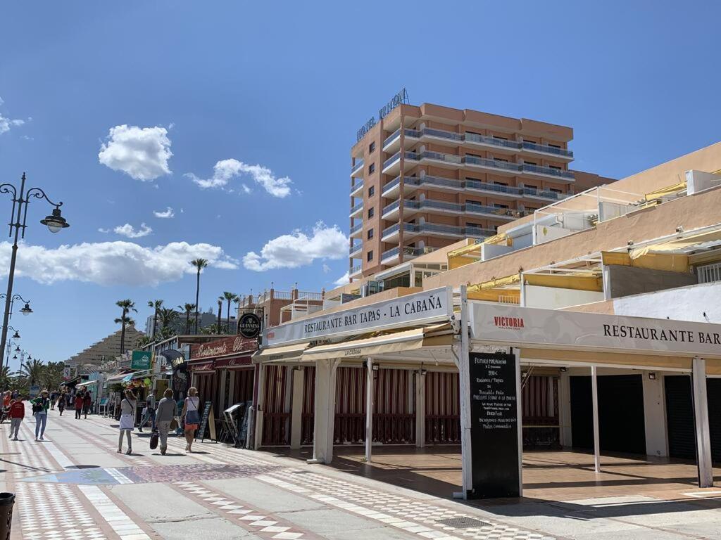 Apartamento Benalmadena Puerto Marina Apartment Luaran gambar