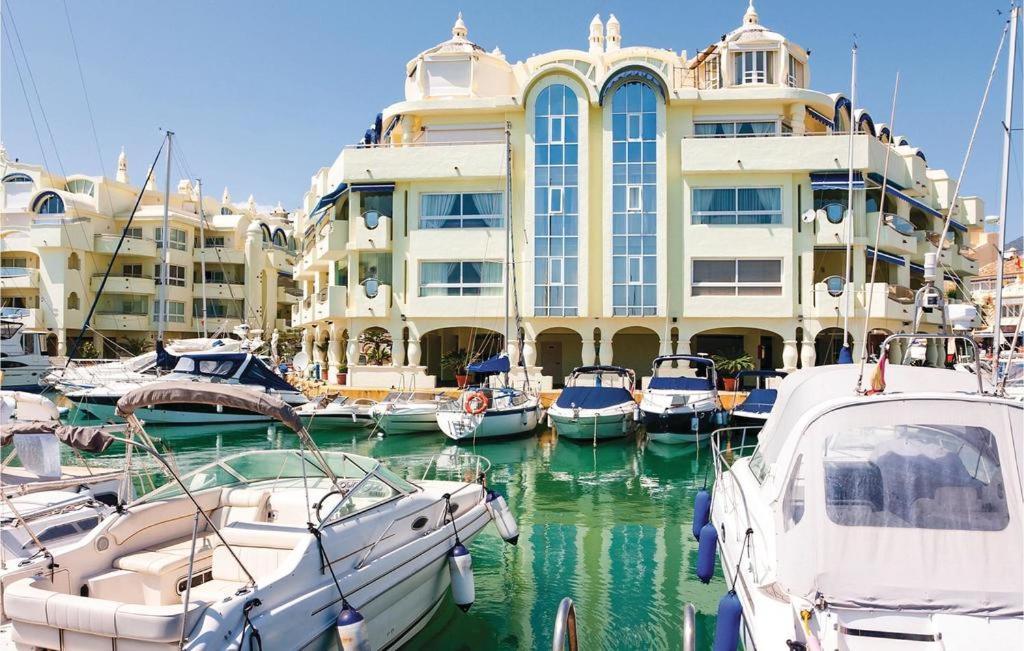 Apartamento Benalmadena Puerto Marina Apartment Luaran gambar