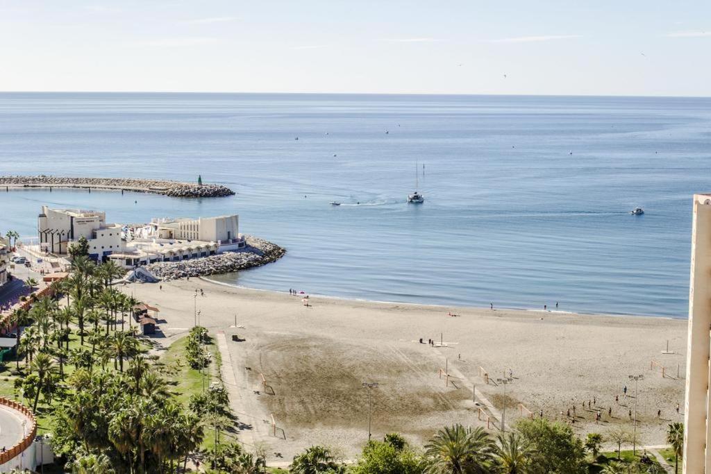Apartamento Benalmadena Puerto Marina Apartment Luaran gambar